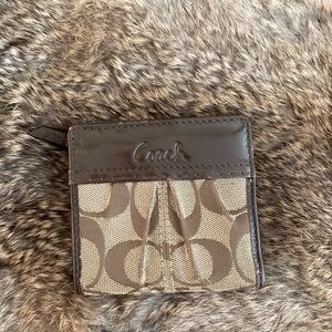 Coach women’s monogram small wallet (OG $ ~ 75)